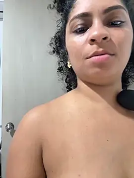 Tana_latin1-'s Live XXX Chat