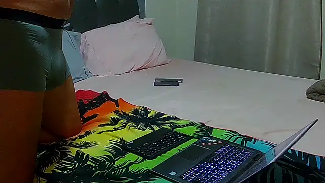 Unique_X_perience Webcam-Show