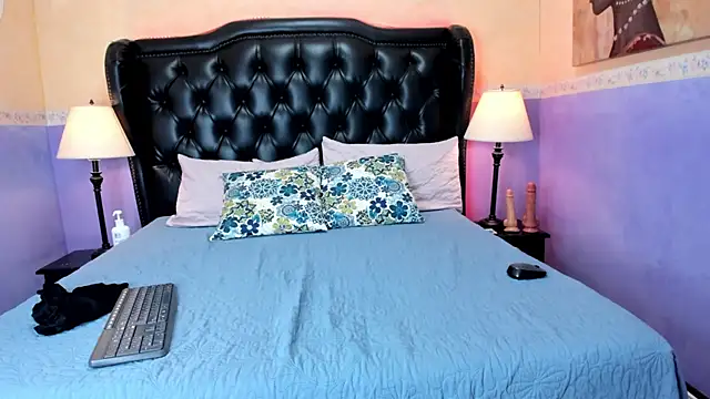 Christy_Copersn Webbikameraesitys