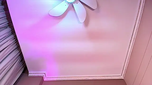 دردشة JupiteFox الجنسية المباشرة