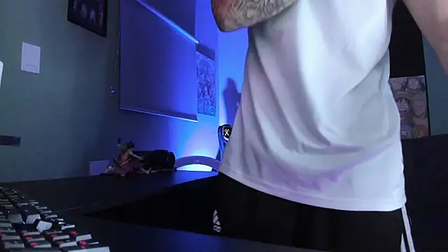 Dominatofstupid Show Webcam