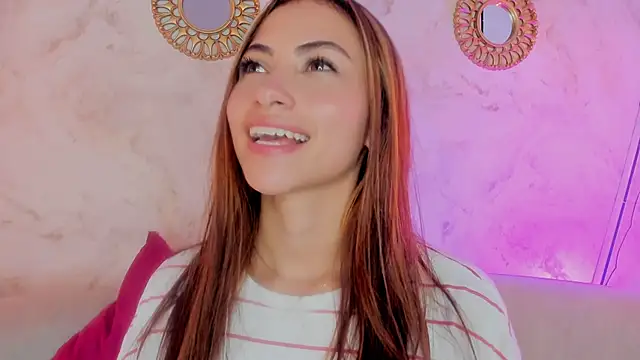 Samaantha-beckham 现场XXX聊天