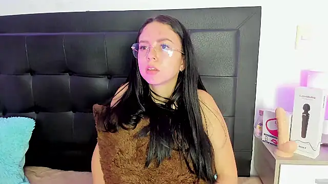 Natalye_23 现场XXX聊天