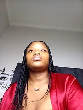 Divine_Beautyxx Adlı Modelin Canlı XXX Sohbeti