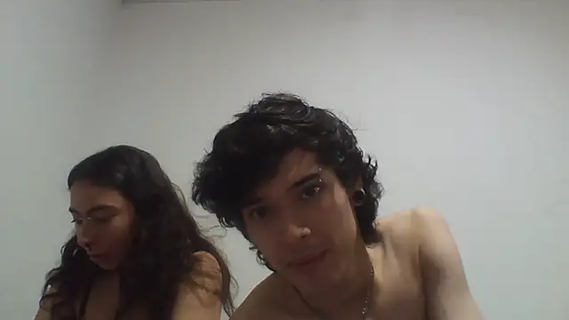 Moonandzukko 现场XXX聊天