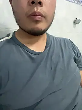 DanielZz69 élő XXX-chatje