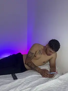 Czat XXX na żywo – ConnyBlare