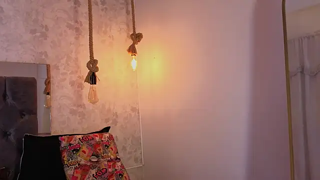 Chat XXX en directo de summer_sun_