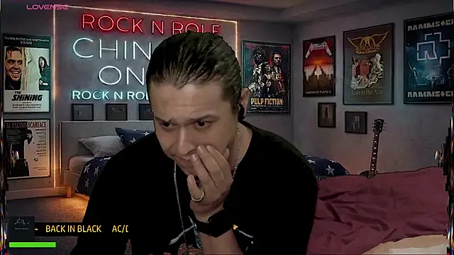 Вебкам-шоу chino_roz