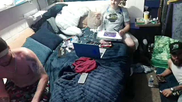 Xstumpy: απευθείας συνομιλία ΧΧΧ