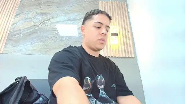 Živý XXX chat Erick_craig