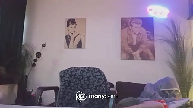 der_dino30 Webcam Show