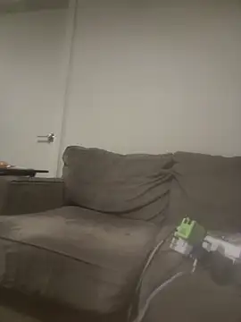 yourMasterisBored's Live XXX Chat