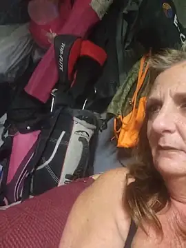 SultrySummer68 Webcam Show