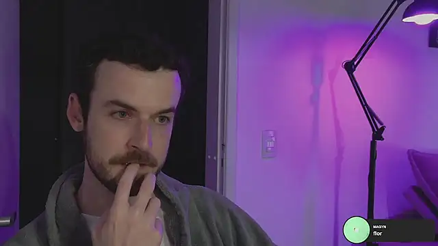 Breezee_ – Live XXX-chat