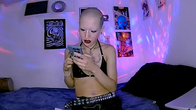 plutonbluemooon333 Live XXX-Chat