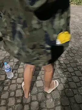 joel852 Show in webcam