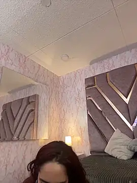 elodie_rouge – Live XXX-chat