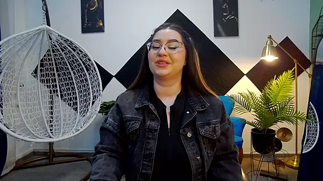 Katewalker_ élő XXX-chatje