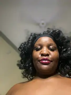 hotshie666-cum's Live XXX Chat