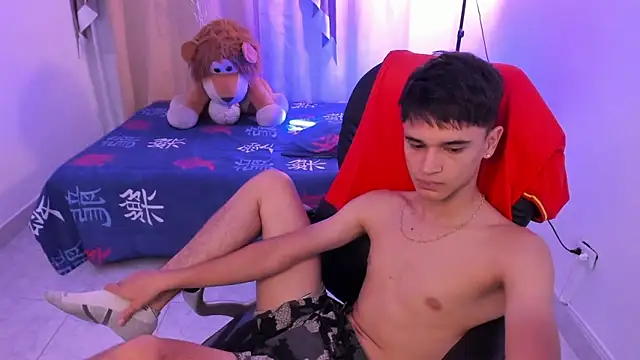 Aron_Boyy 라이브 XXX 채팅