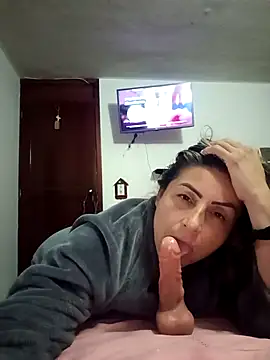 maynor_1998 Live XXX-Chat