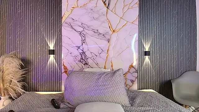 big_tits_in_your_face Adlı Modelin Web Kamerası Şovu