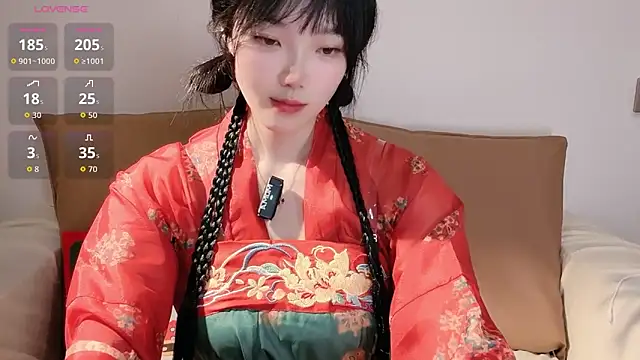 upoo7lt 网络视讯表演