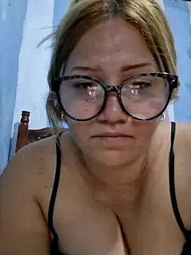 Carlotaazul Show in webcam