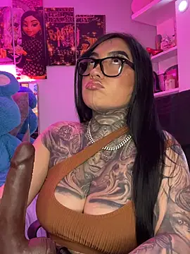 XXX chat uživo modela CloeeBeckam