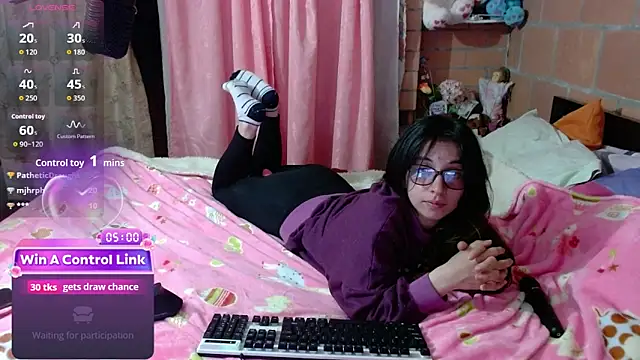 Maggie_Fox3: απευθείας συνομιλία ΧΧΧ