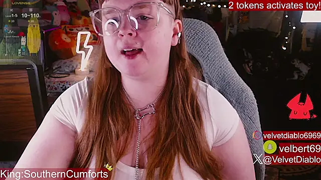 VelvetDiablo: онлайн-секс-чат