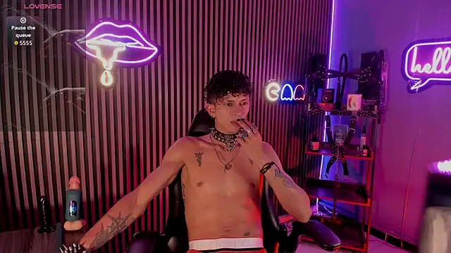 Maximoking26 Webcamshow