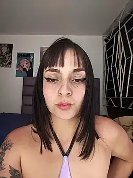 KARINNA__RAVEN live XXX chat