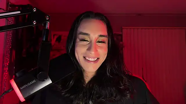 Pokazy przed kamerką – xoFrankie