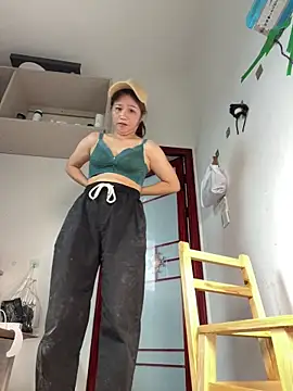 Zuzu-6 网络视讯表演