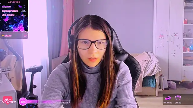 MollyLollipop live XXX chat