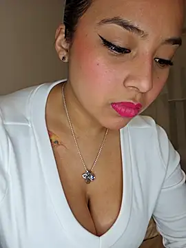 Angelmoon04 – Live XXX-chat