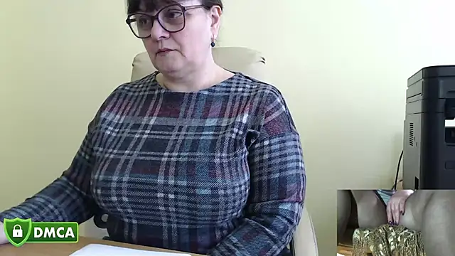 BrandiOhNight: онлайн-секс-чат