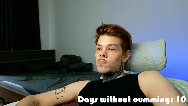 DENIS_HERE 网络视讯表演