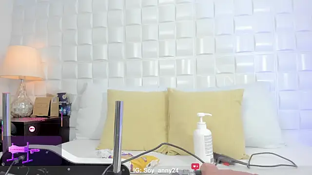 anny_rouse24 Chat XXX live