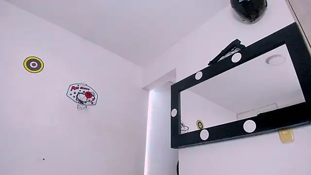 Samuel_Suarez élő XXX-chatje