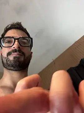 Naomisalles Chat XXX live