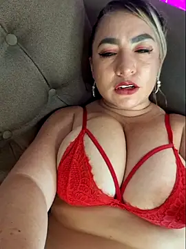 laurabassii Chat XXX in diretta