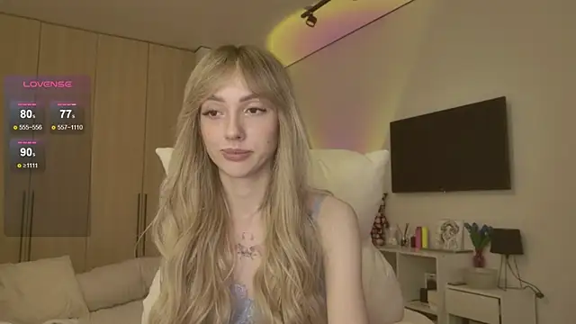 Lunainnk webcam show