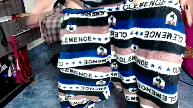 Tiff_Dirty69のライブXXXチャット