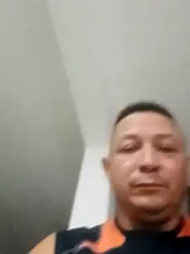 luchoarr 在線直播表演