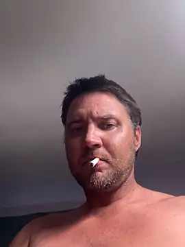 Brando2585: онлайн-секс-чат