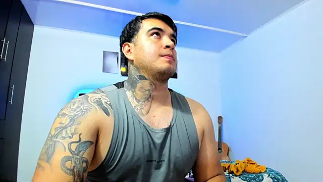 Chatroom XXX en direct de thiago__cp01