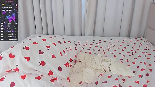 ErinnPieloch live XXX chat